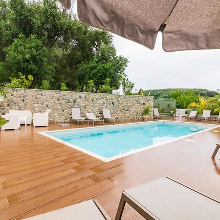 Olia Suites Parga Exterior photo