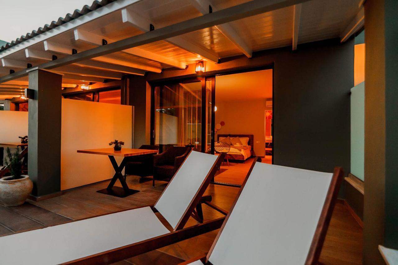 Olia Suites Parga Exterior photo
